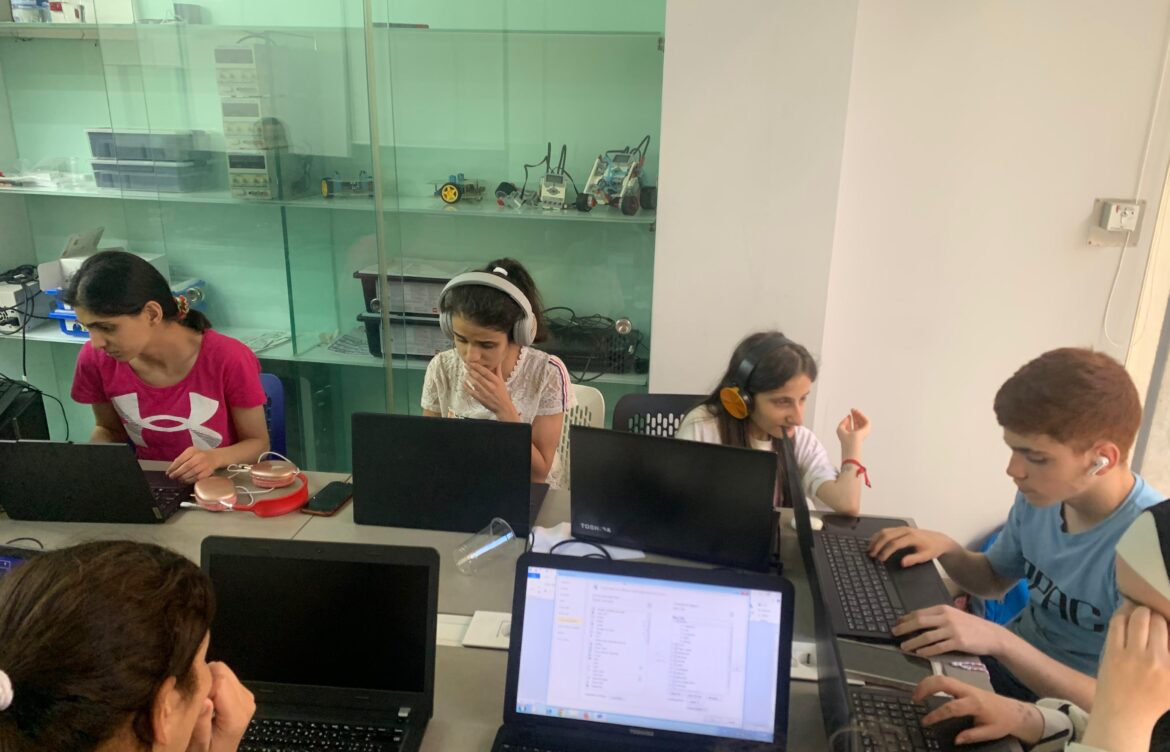 digital-empowerment-skills-for-independent-living