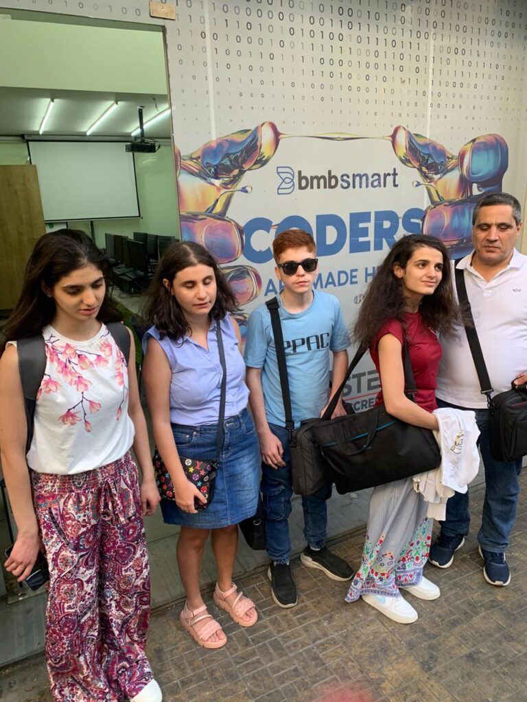 digital-empowerment-skills-for-independent-living